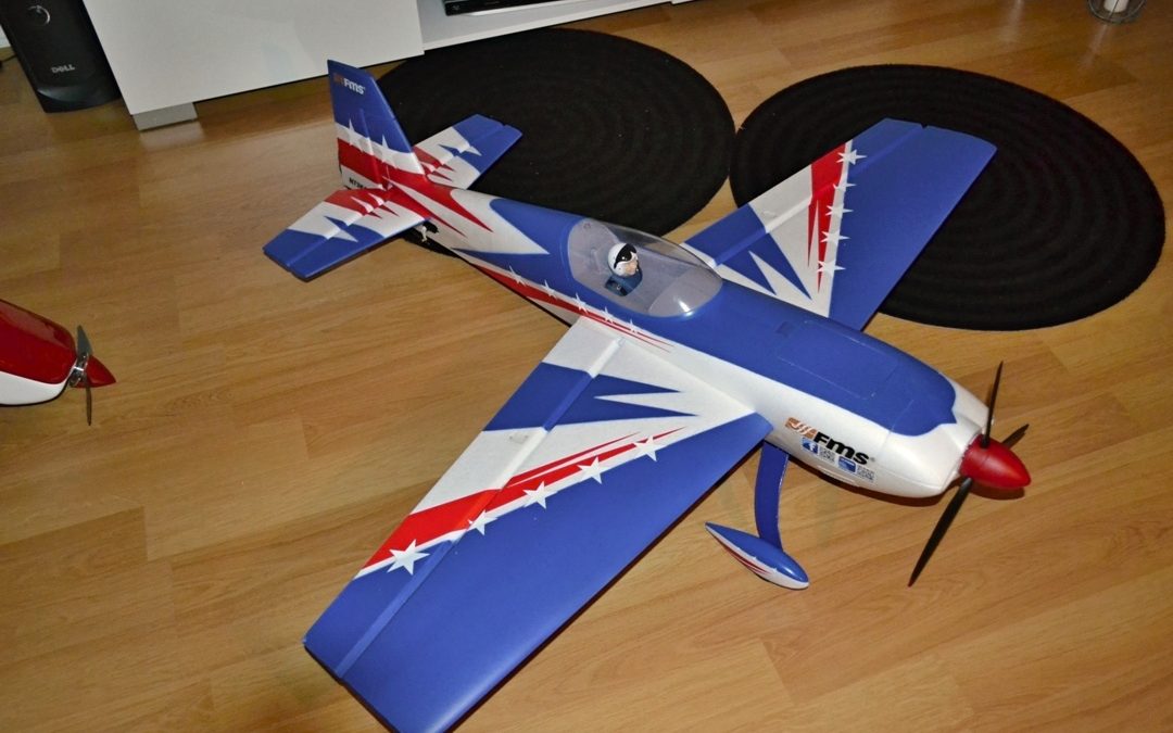 FMS Extra 300 1400mm