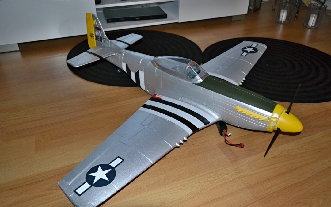 Dynam P51 Mustang 1200