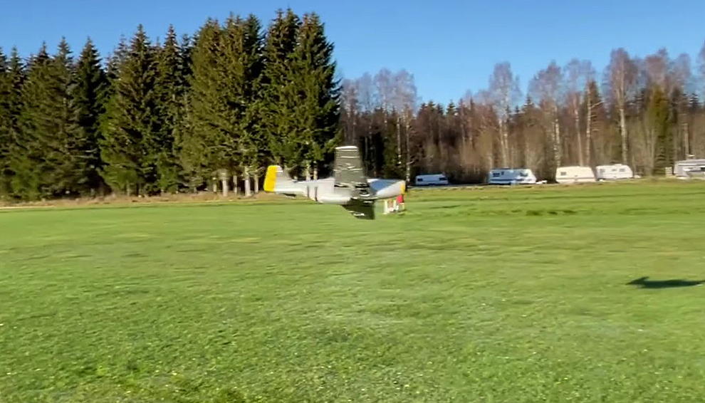 Kyosho Calmato och Dynamn P51 Mustang